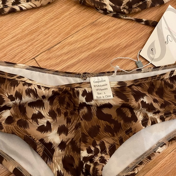 NWT Sheridyn Swim Brazilian Bikini Top Leopard and Boyleg Bikini Bottoms - L - Picture 5 of 7